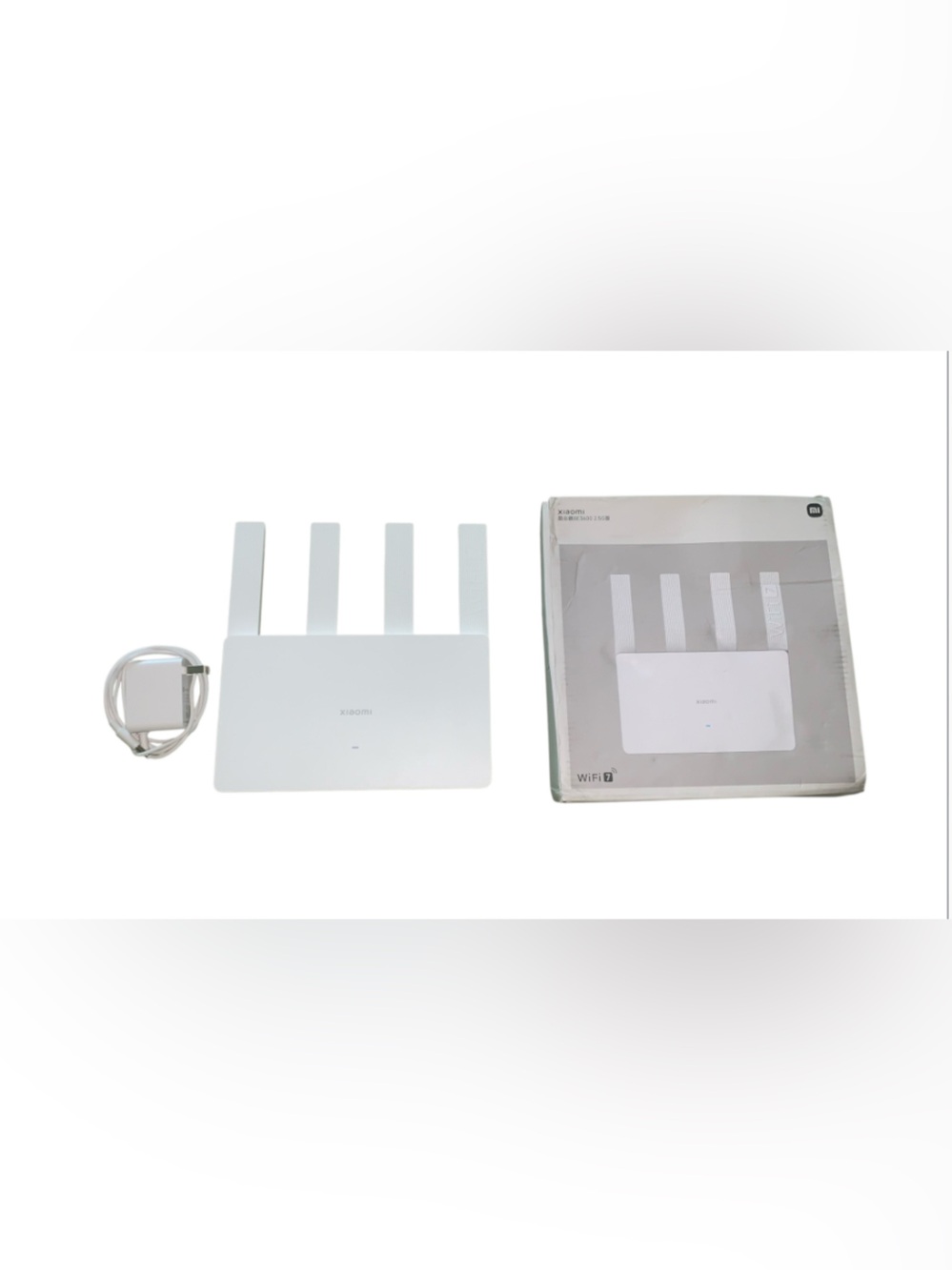 White Dual-Band Modem-Router Combo with Four Antennas
